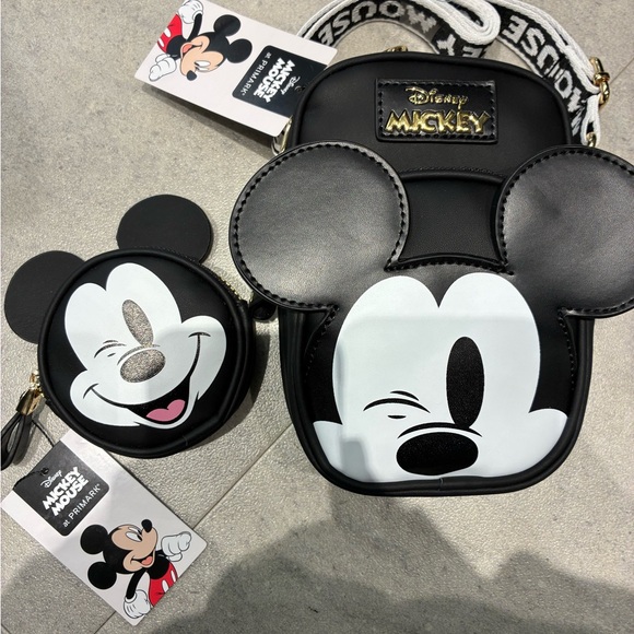 Disney Mickey Mouse Wink Crossbody W/ Coin Purse - Picture 1 of 2